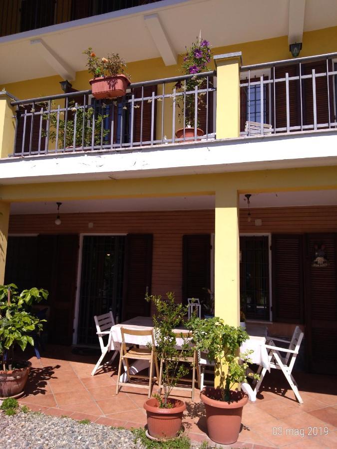 Beb Infamiglia Bed & Breakfast Cascinette Ngoại thất bức ảnh